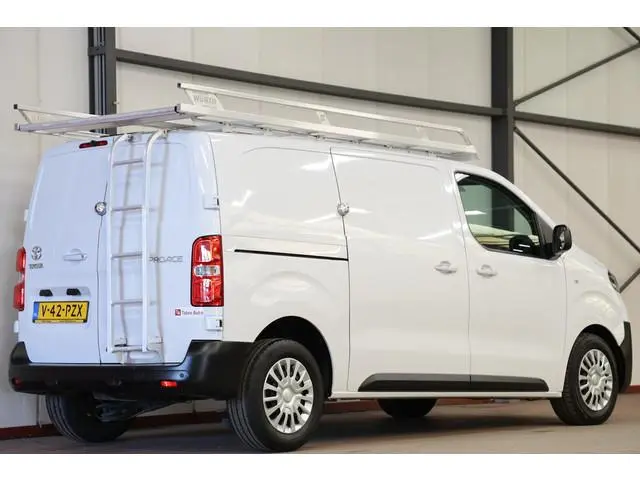 Toyota pro-ace