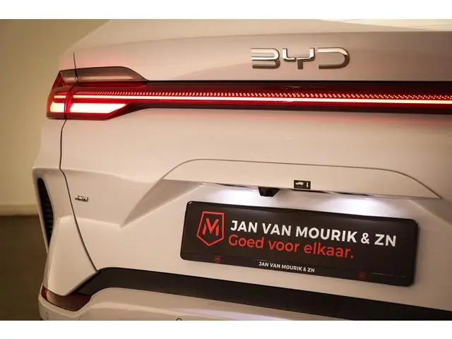 BYD SEAL U