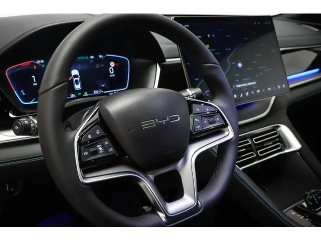 BYD SEAL U