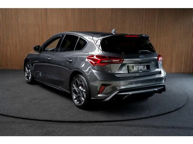 Ford Focus 2.3 EcoBoost ST  PERFORMANCE LED-Matrix - AGR PERFORMACE Stoelen - Driver assistance pakk...