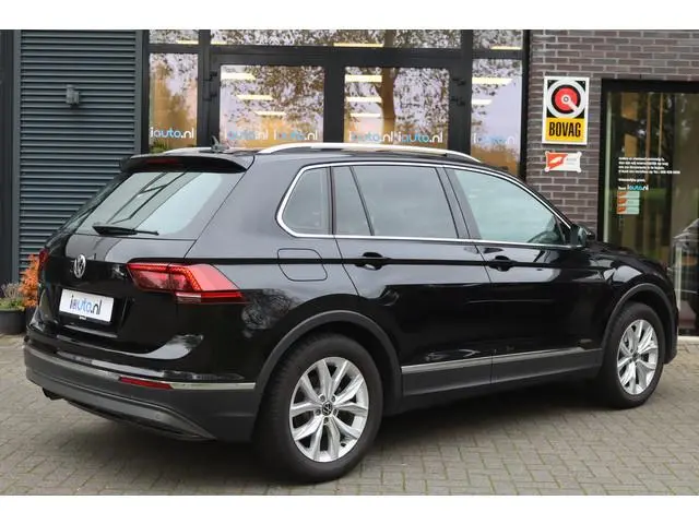 Volkswagen Tiguan 1.5 TSI ACT 150PK DSG Highline LED/ACC/Navi/CarPlay/18"/Trekhaak