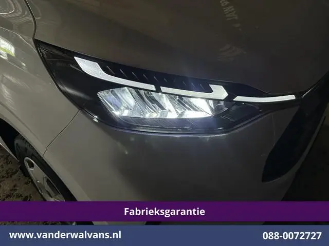 Ford Transit Custom 2.0 TDCI 111pk L1H1 Fabrieksgarantie Euro6 Airco | Camera | LED | Apple Carplay...