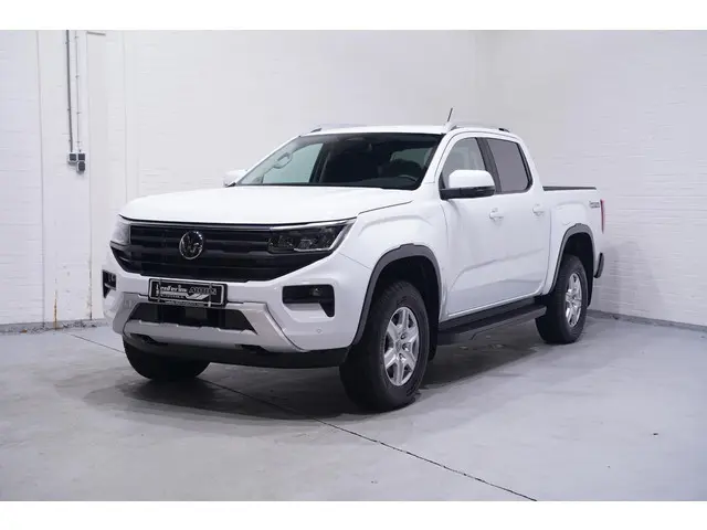 Volkswagen Amarok 2.0 TDI 205 pk Life Trekhaak 3.200 kg, 2-Zits Apple Carplay, Camera achter, PDC V+...