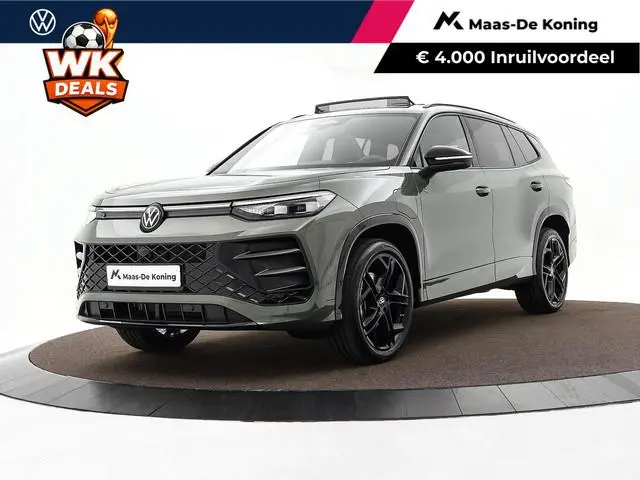 Volkswagen Tayron R-Line Edition 1.5 eHybrid 204 PK 6 versn. DSG · Rondomzichtcamera · Panoramaschui...