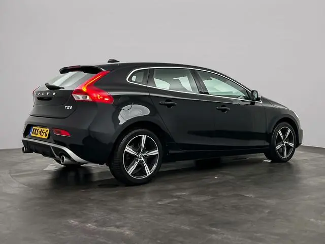 Volvo V40 1.5 T2 Edition R-Design - FULL LED - NAVI - AUTOMAAT - NIEUWE APK