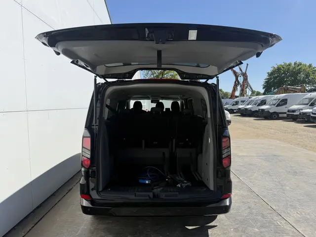 Ford Tourneo