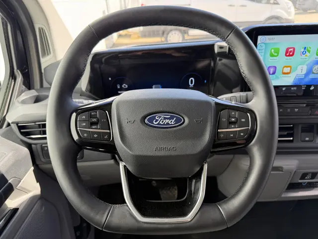 Ford Tourneo