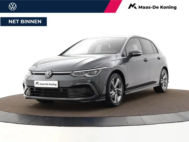Volkswagen Golf 1.5 eTSI 130pk DSG R-Line · Apple/Android Car Play · Navigatie · P-Sensoren · Sfeerv...