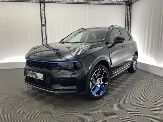 Lynk & Co 01 1.5 Automaat | Trekhaak | CarPlay | Pano-Dak | Memory Stoel | Camera | P. Assistent | 2...