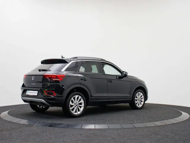 Volkswagen T-Roc 1.5 TSI Life Bns | Rijklaarprijs Inclusief Garantie !  |