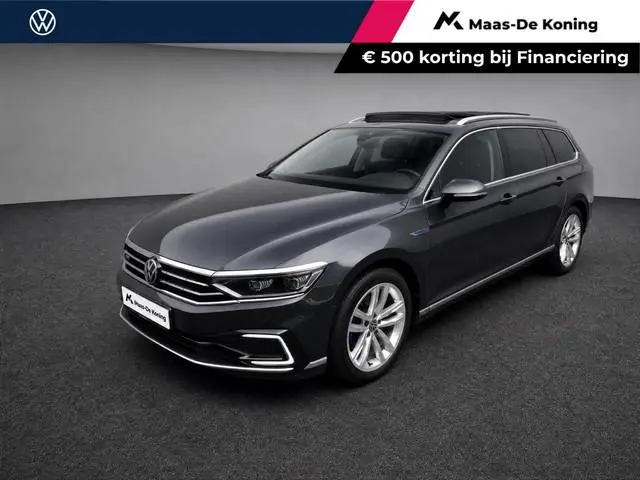 Volkswagen Passat Variant 1.4 TSI 218pk DSG PHEV GTE Business · Panoramadak · Camera · Apple/Android...