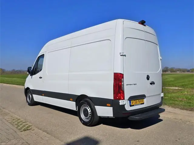 Mercedes-Benz Sprinter 315 1.9 CDI L2 H2 RWD 150 Pk - Euro 6 - Airco - Cruise Control - ParkeerCamer...