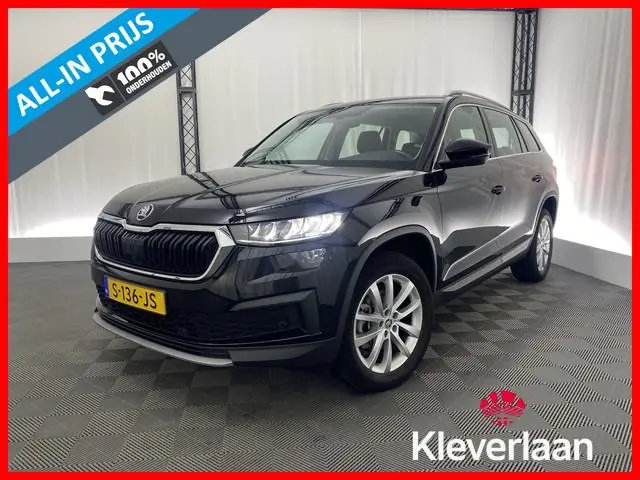 ŠKODA Kodiaq 1.5 TSI Business Edition Automaat | 7-zits | Apple Carplay | Navi | Camera | Draadloze...