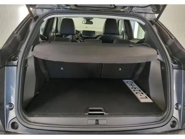 Peugeot 2008 1.5 HDi  Allure / Trekhaak / Pdc.+Camera / Distributie bij 117Dkm.vervangen / Airco-ecc...