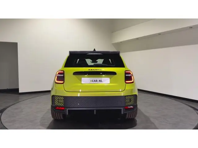Abarth 600e