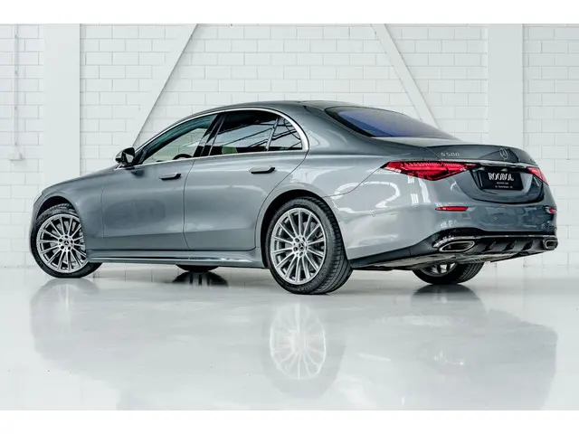 Mercedes-Benz S-klasse 500 4MATIC AMG Line | Panoramadak | Burmester sound system | AMG |