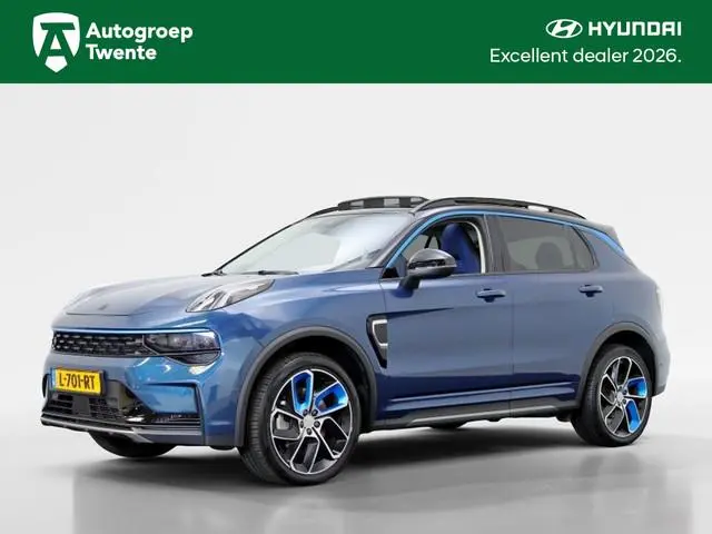 Lynk & Co 01