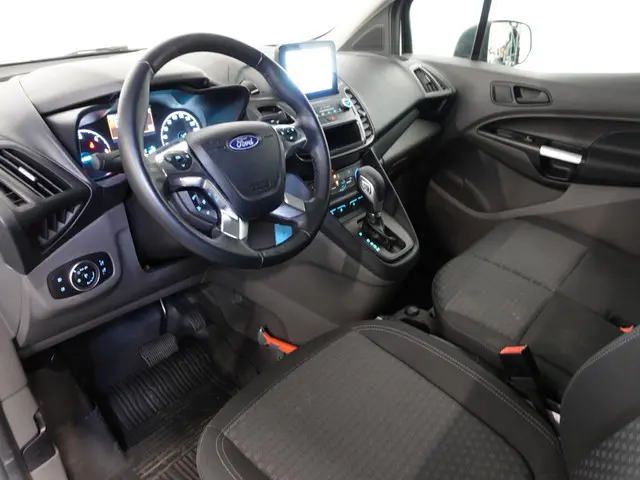 Ford Transit Connect 1.5 EcoBlue Automaat L2 Trend Navigatie Airco Parkeersensoren Cruise Control 3Z...