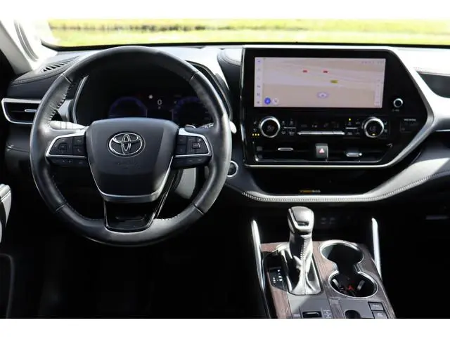 Toyota highlander