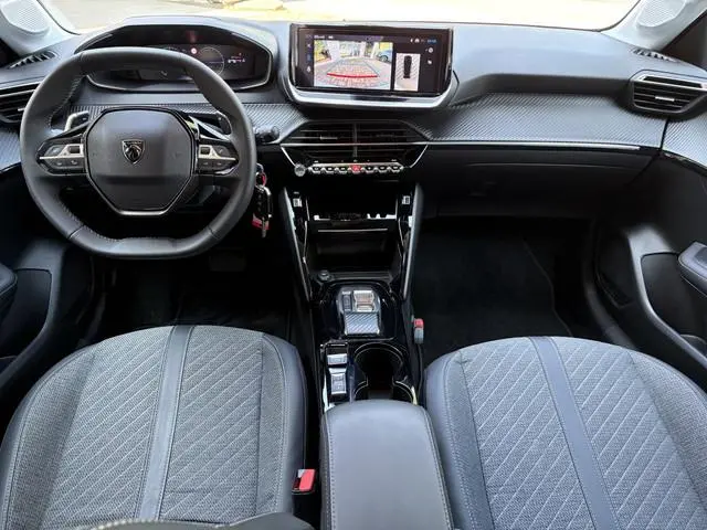 Peugeot 208 1.2 Hybrid 100 e-DCS6 Aut. Allure Camera Navi Appl
