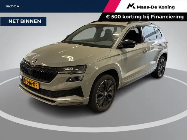 Skoda Karoq 1.5 TSI 150pk DSG ACT Sportline Business · Panoramadak · Camera · Cruise Control · Apple...
