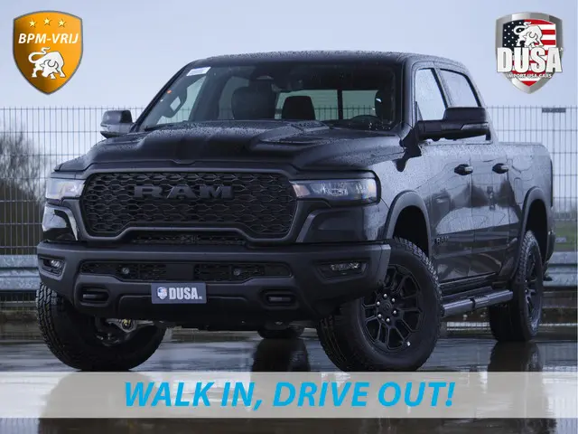 Dodge RAM | 1500 | Rebel | Premium | 4x4 | Crew Cab | 3.0L Twin-turbo I6 | SST | 14,4 inch Touchscreen | 10,2 inch Passenger Screen | Panoramadak Getoonde accessoires zijn verkrijgbaar tegen meerprijs