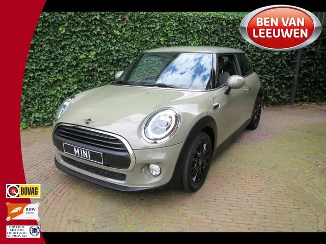 MINI Cooper 1.5 Chili F56 LCI LED, Navi, Apple CarPlay, DAB en 16"