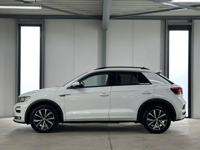 Volkswagen T-Roc 1.0 TSI R-line | Acc | Led | Trekhaak |