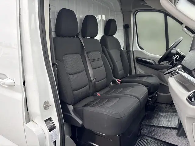 Maxus eDeliver9