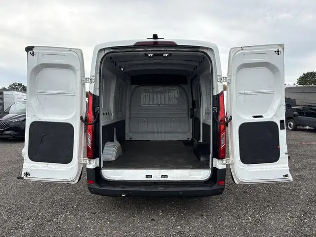 Maxus eDeliver9