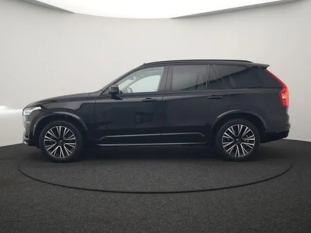 Volvo XC90 T8 Recharge AWD Plus Dark 7 Persoons LONG RANGE PHEV 455pk Dealer O.H. | Trekhaak Af Fabr...