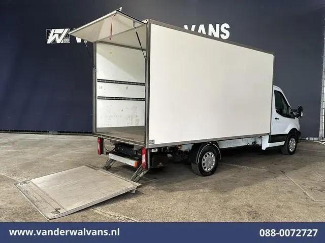 Ford Transit 2.0 TDCI 130pk Bakwagen Laadklep Euro6 Airco | Cruisecontrol | Verwarmde voorruit Bijri...