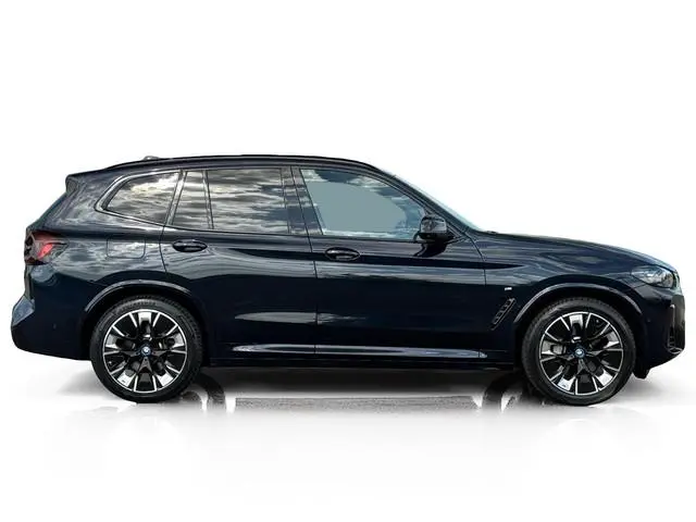 BMW iX3 High Executive M-Sport 80 kWh ✅ Pano ✅ Leder ✅ H/K