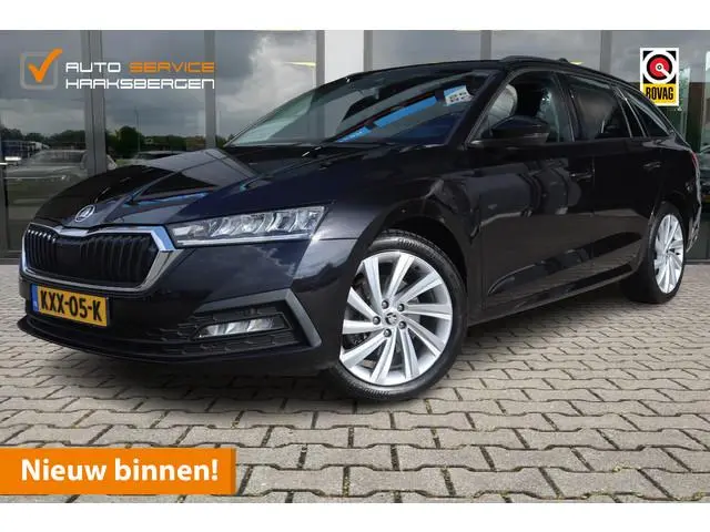 ŠKODA Octavia Combi 1.4 TSI iV PHEV Business Edition | LED | 18 Inch | Virtual Cockpit |