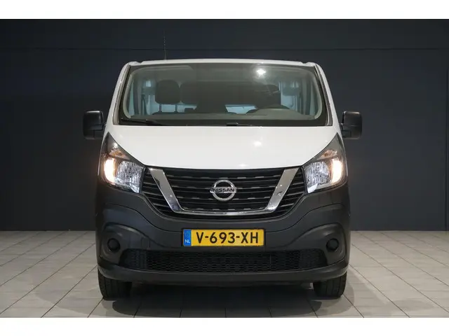 Nissan NV300