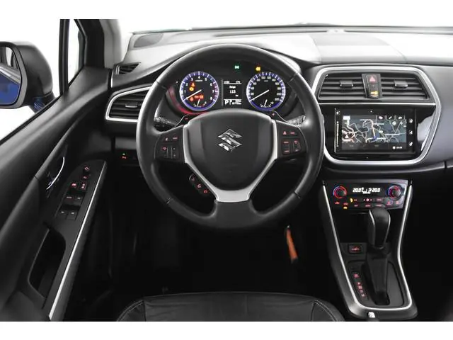 Suzuki S-Cross