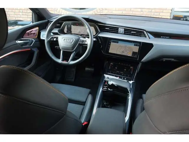 Audi e-tron Sportback 55 quattro S-LINE 95 kWh 360° Camera, Head-up, El stoelen, Leder