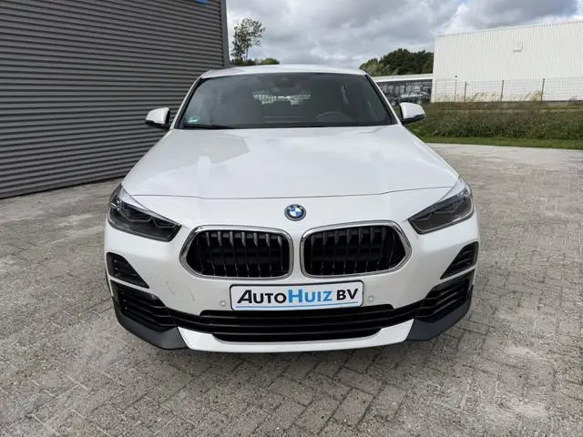 BMW X2 xDrive25e Executive xLine Leder Stoelverwarming Head-Up Display LED Harman-Kardon PDC 18 Inch...