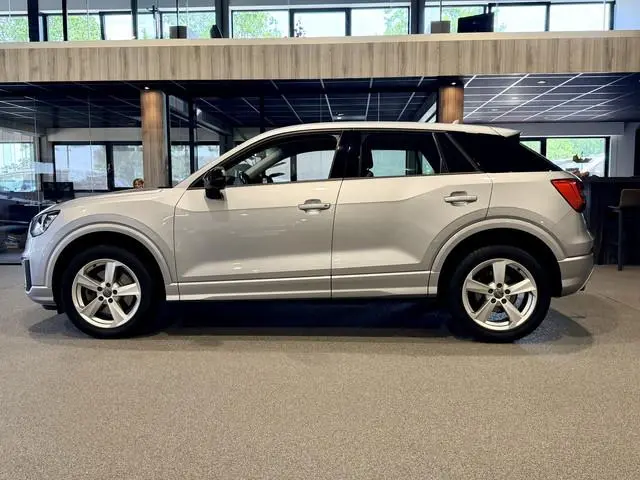 Audi Q2 1.4 TFSI CoD Design Pro Line Plus 150 PK | Navigatie | Trekhaak | Stoelverwarming