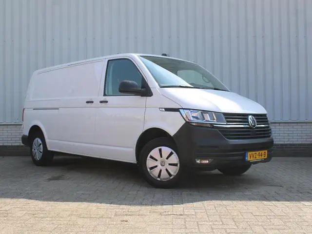 Volkswagen Transporter 2.0 TDI L2H1 28 Comfortline | 3-zits | Airco | Cruise | PDC | Apple Carplay |...