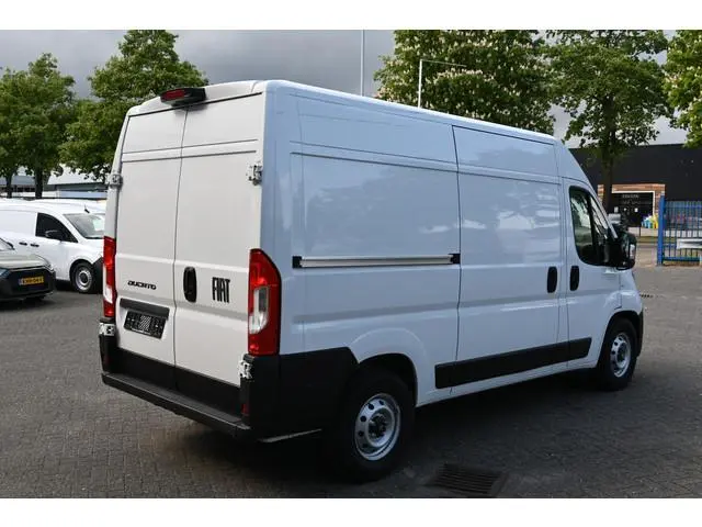 Fiat Ducato 2.2 MultiJet 140 S&S L2H2 3.5t Airco, Camera, 270 Graden achterdeuren