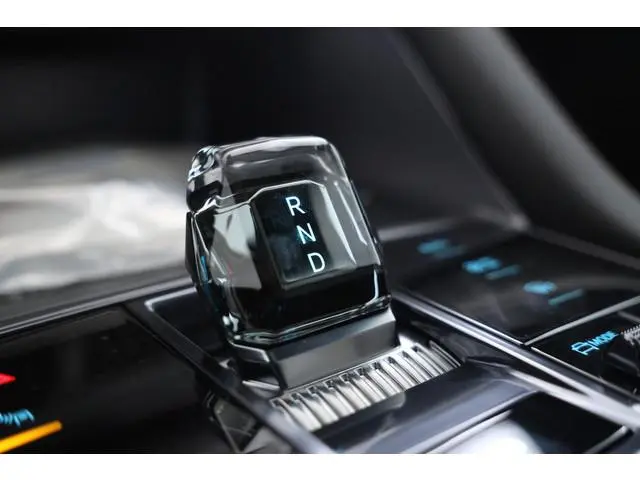 BYD SEAL U