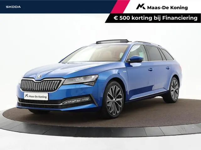 Skoda Superb Combi 1.4 TSI iV 218pk DSG Laurin & Klement · SOH 94,4% · Panoramadak · 360 Camera · In...