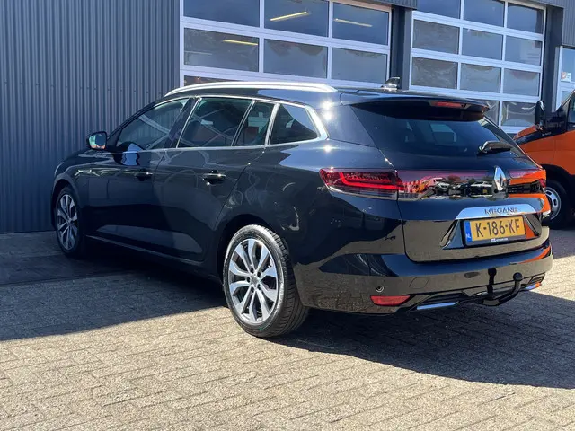 Renault Mégane Estate 1.3 TCe Business Edition One Airco Cruise control Parkeersensoren voor en acht...