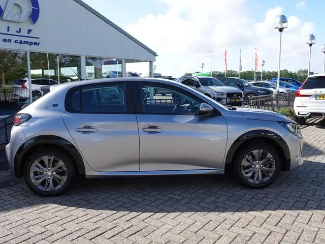 Peugeot e-208 EV Blue Lease Active 50 kWh NAVI | LMV | PDC | CRUISE| AIRCO