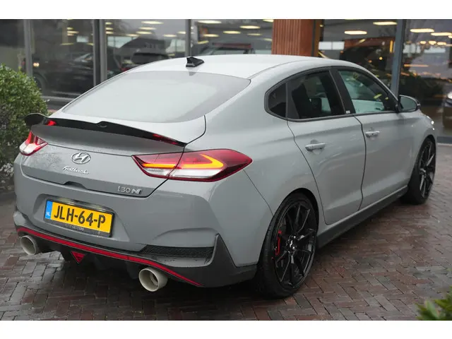 Hyundai i30 Fastback 2.0 N Panoramadak Schaalstoelen Stoelverw.