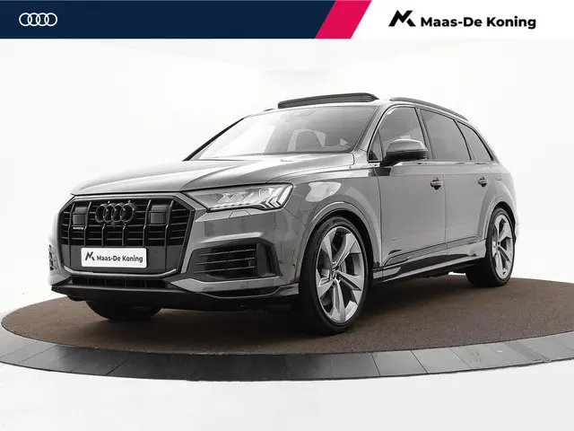 Audi Q7 55 TFSIe 380pk Tiptronic Quattro S Line · Panoramdak · Trekhaak ·  Leder · 360 Camera · Luch...