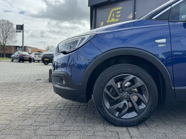 Opel Crossland X