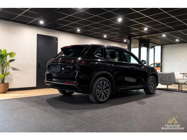 Geely Starray EM-i