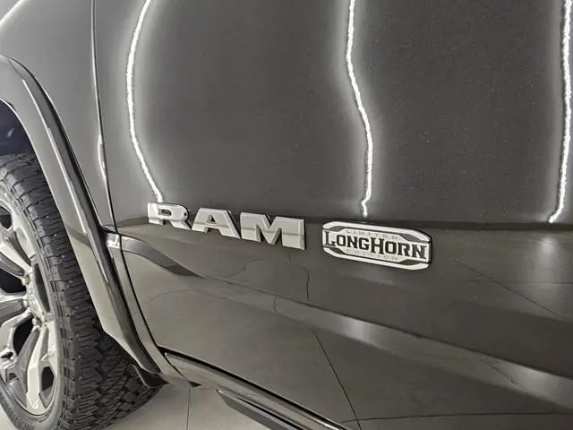 Dodge Ram Van